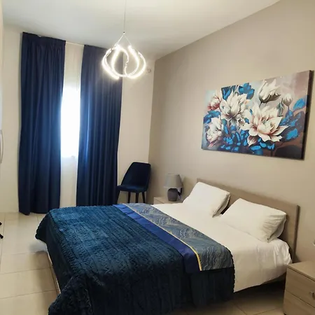 Ocean Breeze Apartment *